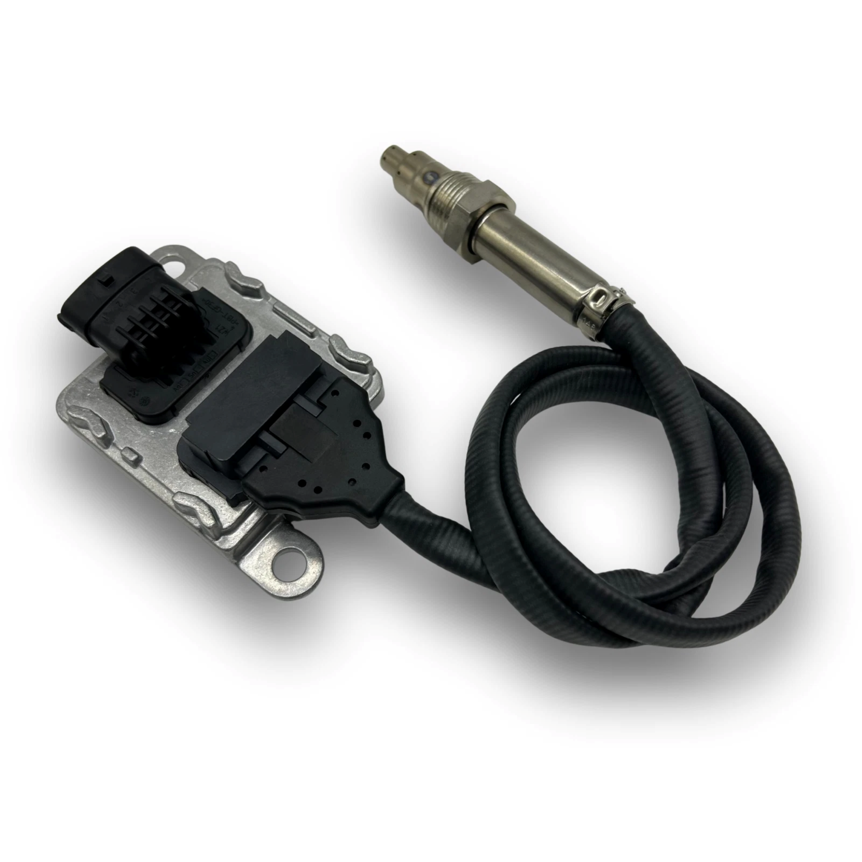 Outlet NOX Sensor Compatible with 2010-2019 Volvo D11 D13 D16 2010-2018 Mack M8 M7 CXU612 CXU613 CXU614 Truck Nitrogen Oxide Sensor #5WK97366 22303391